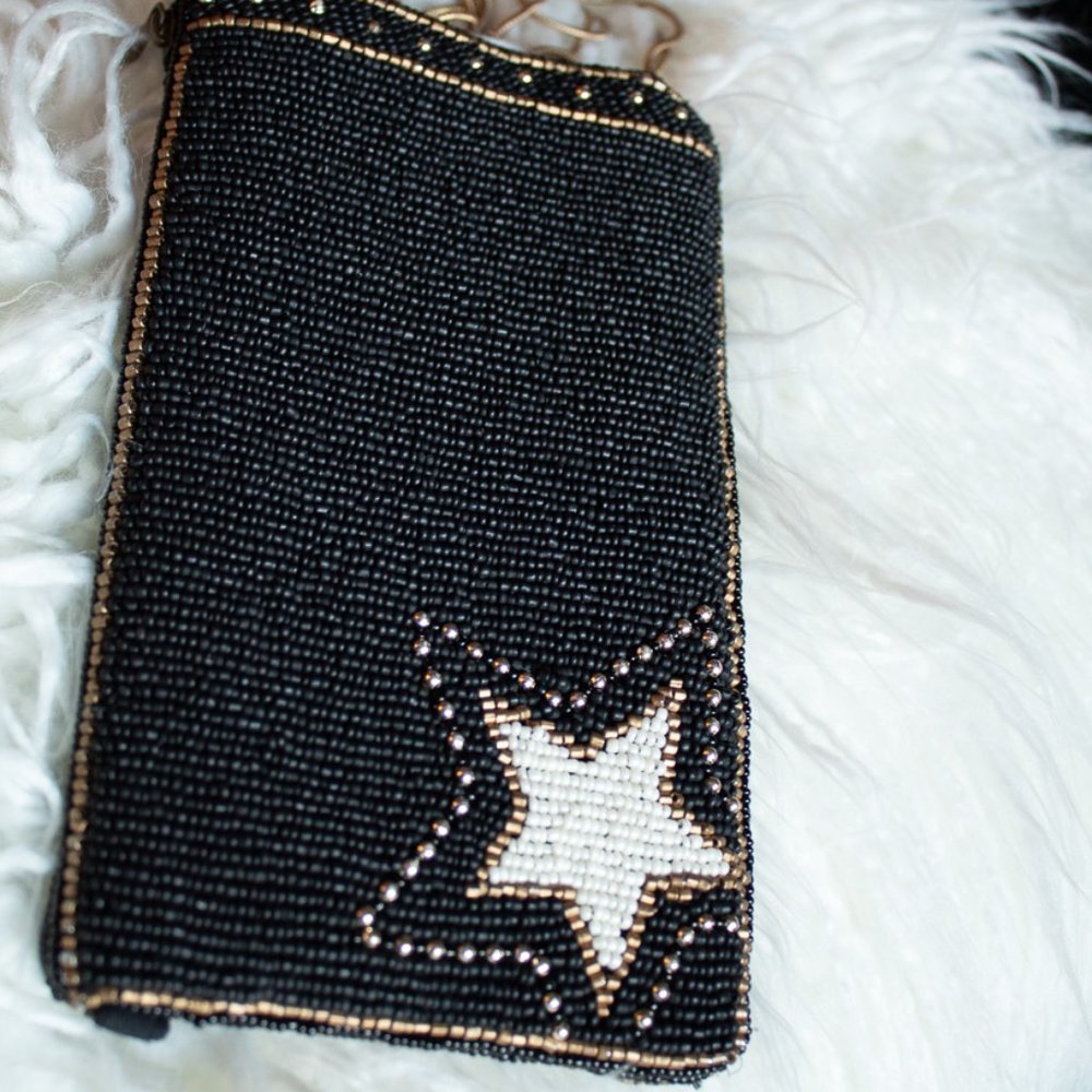 MARY FRANCES black rock n roll beaded star phone bag - gold chain strap NWOT - Picture 3 of 10